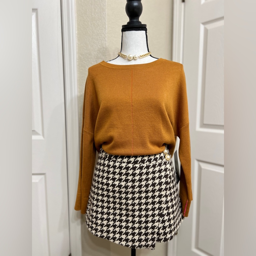Broadway 38  sweater size L brown
